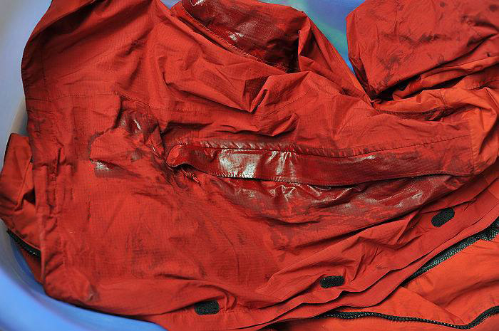 睿牛制衣(沖鋒衣生產廠家)